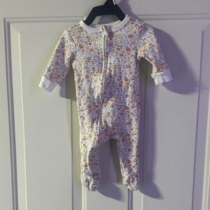 Rabbit + Bear Floral Print Baby sleeper 0-3 months
